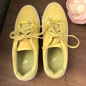 af1 sage low yellow